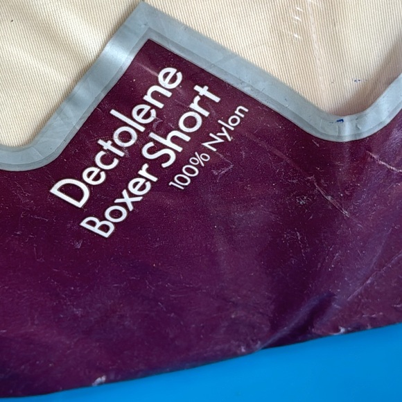 Nos Arrow 100% Nylon Cream Arrow Tapered Boxer Briefs sz 34 Deadstock - Picture 2 of 12